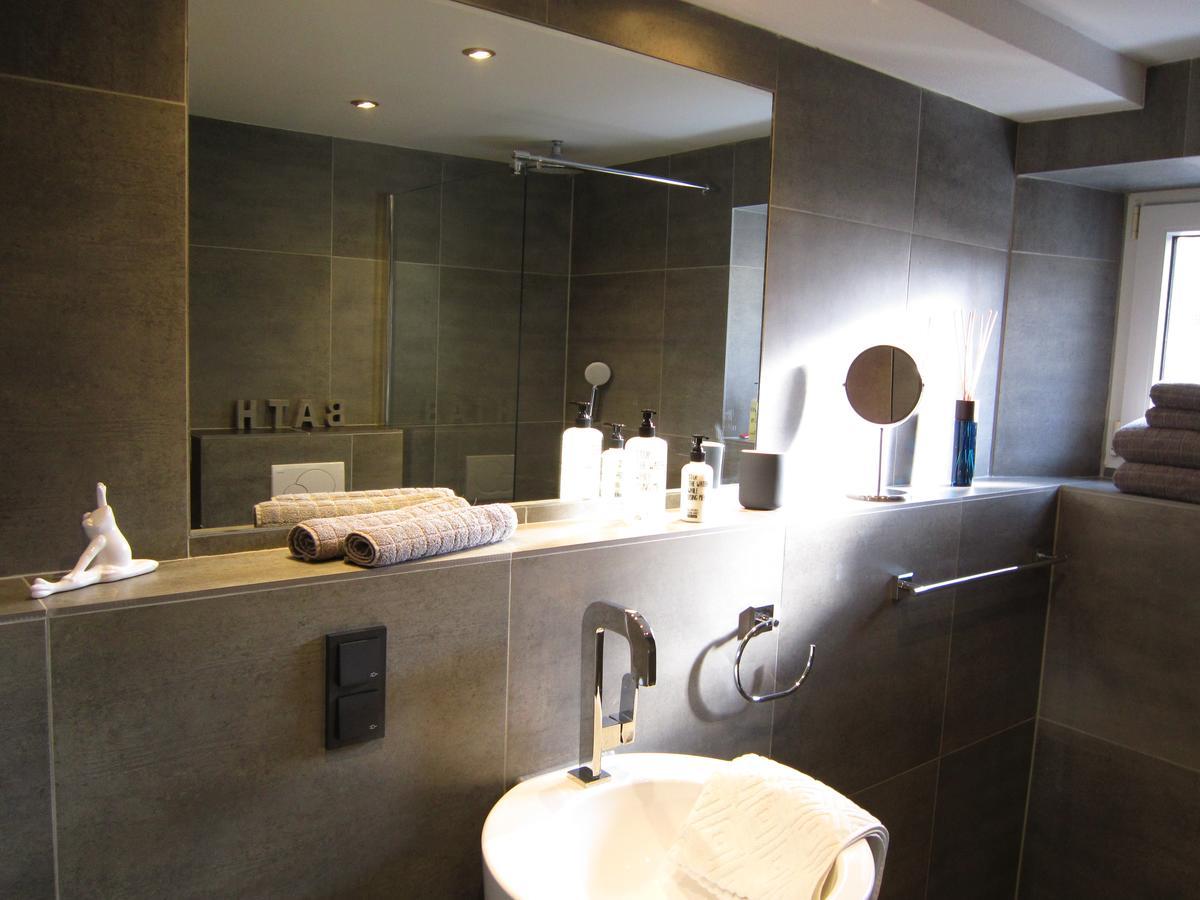 Apartment 181 *